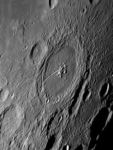 Petavius Krater