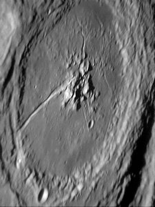 Petavius Krater