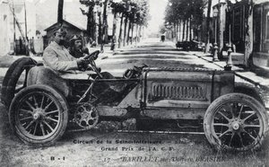 Racen, Grand Prix de Frankrijk (ACF): Barrel rijdt in een Brasier-auto op het Seine Inferieure-circuit, 2 juli door Unbekannt