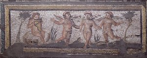 Drie dansende putti vergezeld door een die de panfluit speelt, randdetail van een mozaïekvloer die de seizoenen en jachtscènes uit de Constantijnse Villa in Daphne afbeeldt, Romeins, ca. 325-330 AD