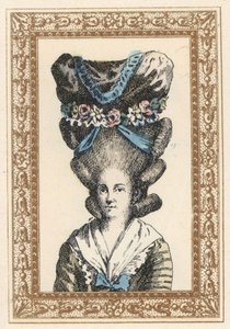 Vrouw in de Gabrielle Vergy-muts, vastgebonden met linten en bloemenkransen. Hoed à la Gabrielle Vergy, geïnspireerd door Dormont De Belloyd