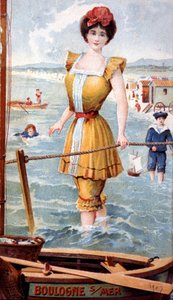 Jonge vrouw in badpak in Boulogne-sur-Mer