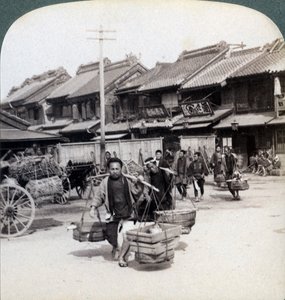 Coolies, straatbeeld in Tokio, 1896