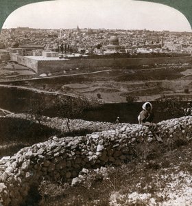 Jeruzalem, gezien vanuit het zuidoosten, met de locatie van de tempel, Palestina, 1900s door Underwood and Underwood