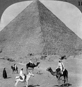 Graf van koning Khufu, de Grote Piramide van Gizeh, Egypte, 1905 door Underwood and Underwood
