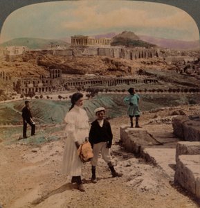 De Akropolis van Athene, Lycabettus en Koninklijk Paleis, vanaf het Philopappos-monument, 1907 door Underwood and Underwood