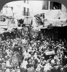 De Heilige Tapijt Parade met de Mahmal, Caïro, Egypte, 1905 door Underwood and Underwood