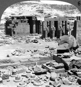 Het Ramesseum, de tempel van Ramses II, in Thebe, Egypte, 1905 door Underwood and Underwood