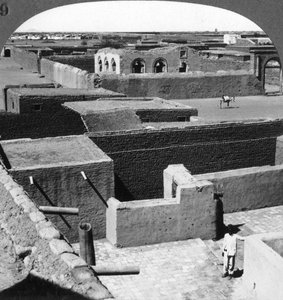 Het graf van de Mahdi in Omdurman, Soedan, 1905 door Underwood and Underwood