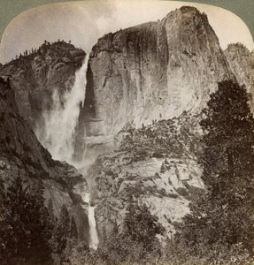 Yosemite Point en door de wind geblazen Yosemite Falls, Yosemite Valley, Californië, VS, 1902