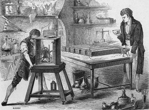 Humphry Davy breekt de alkaliën af met de voltaïsche batterij. In 