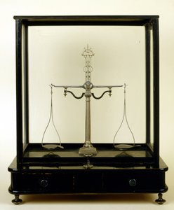 Apothekersweegschaal uit de 19e eeuw.