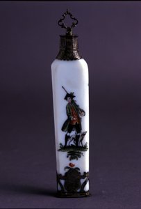 Fles voor 18e-eeuwse keramische parfums.