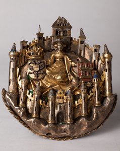 Knop van een mantel genaamd (Quignon des demoiseaux), zilversmeedkunst door Unknown artist