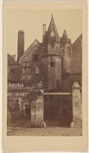 Hotel de la Croix Blanches, Tours. door Unknown artist