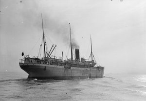 Passagiers-/vrachtschip 