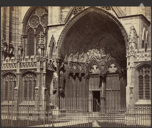 [Portaal van een kathedraal]. door Unknown artist