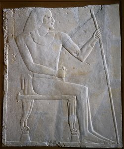 Reliëf van Nyankhnesut Zittend