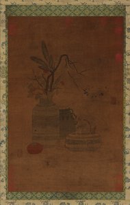 Tapijt: een kom, twee potten, bloemen en fruit door Unknown artist