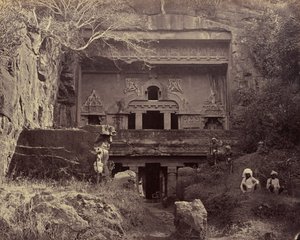 De grot van de timmerlieden. Ellora door Unknown artist