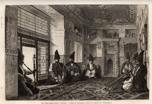 De woonkamer van een rijk Tataars huis in Schusha (Transkaukasië, Rusland), waar mannen samenkomen, zittend op tapijten om de pijp te roken en te kletsen. Gravure ter illustratie van de reis in de provincies van de Kaukasus, door Basile Vereschaguine, in 1