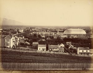 [Uitzicht op Salt Lake Tabernacle en stad]. door Unknown artist