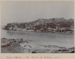 Fort Attock aan de oevers van de Indus door Unknown photographer