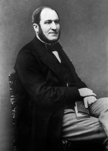 Georges Eugene Haussmann (1809-1891) Franse politicus die verantwoordelijk was voor de stadsplanning van Parijs tijdens het 2e keizerrijk door Unknown photographer