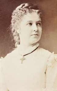 Portret van Emma Albani door Unknown photographer