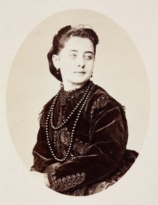 Portret van Pauline Lucca door Unknown photographer