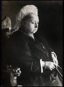 Portret van Koningin Victoria (1819-1901), Koningin van het Verenigd Koninkrijk van Groot-Brittannië en Ierland. FPL collectie door Unknown photographer