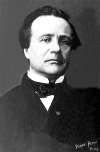Portret van Victor Duruy, Franse historicus en politicus. door Unknown photographer