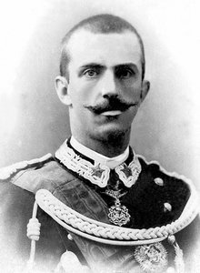 Portret van Victor Emmanuel III van Italië (Victor-Emmanuel) (Vittorio Emanuele) (1869-1947), Koning van Italië van 1900 tot zijn abdicatie in 1946. door Unknown photographer