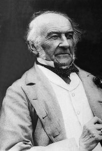 Portret van William Ewart Gladstone (1809-1898), Britse premier en politicus door Unknown photographer