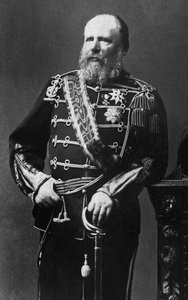 Portret van Willem III (1817-1890), Prins van Oranje-Nassau, Groothertog van Luxemburg en Koning der Nederlanden van 1849 tot 1890 door Unknown photographer