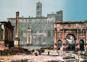 Rome. Tempel van Saturnus en Boog van Septimius Severus. Fotochroom ca. 1900 door Unknown photographer