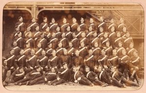 Soldaten van de 1e (Koninklijke) Dragoons in staluniform, Aldershot door Unknown photographer