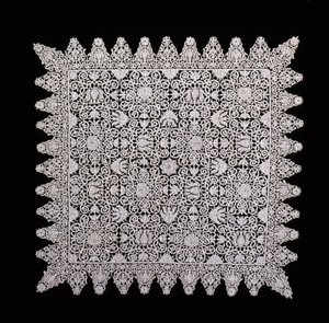 Chalice Veil door Venetian School