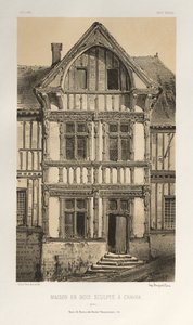 Maison En Bois Sculpte A Cravan Yonne