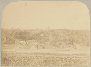 Pl. XVIII. Central Park Gezien vanaf het Museum door Victor Prevost, Gaston L. Feuardent and Co., New York