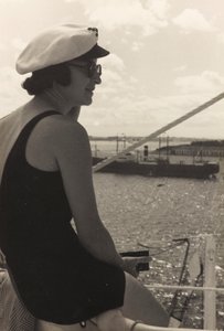 Paar aan boord van het cruiseschip 