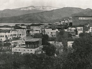 Uitzicht op de stad met de berg Libanon, Beiroet, 1895