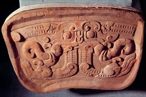 Origineel model van Taotie-masker in terracotta door Warring States period Chinese School