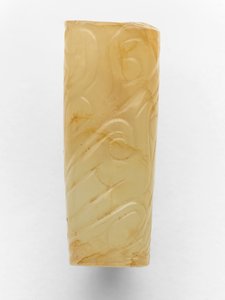 Cilindrische kraal, ca. 800-700 v.Chr. (jade) door Western Zhou Dynasty Chinese School
