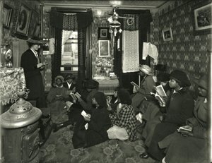 Evangelisatiecommissie, mevrouw Williams, 136 W. 99th Street, juffrouw Broad geeft les, 1916