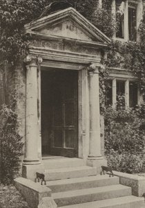 Deur, The Deanery, Battle, Sussex (zwart-wit foto) door William Galsworthy Davie