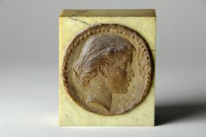 Medailleportret van Agatha Thornycroft, ca. 1900 door William Hamo Thornycroft