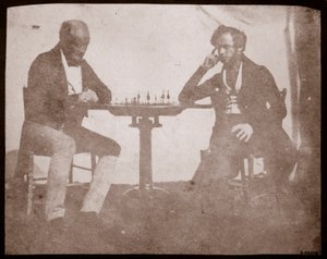 Nicolaas Henneman overweegt zijn zet in een schaakspel, september 1841 door William Henry Fox Talbot