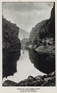Canyons van Colorado: Canon van de Grand River, nabij Glenwood Springs, met de Spiegel