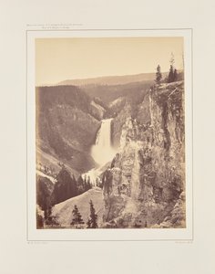 Onderste watervallen van de Yellowstone, ver uitzicht door William Henry Jackson